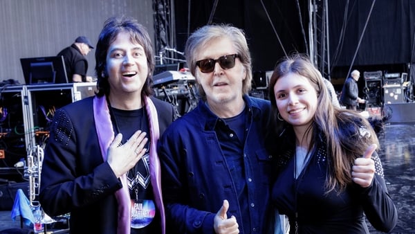 Paul McCartney helps Chilean couple get engaged during tour