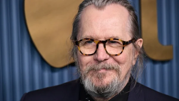 Gary Oldman returns to stage where it all began in Samuel Beckett play