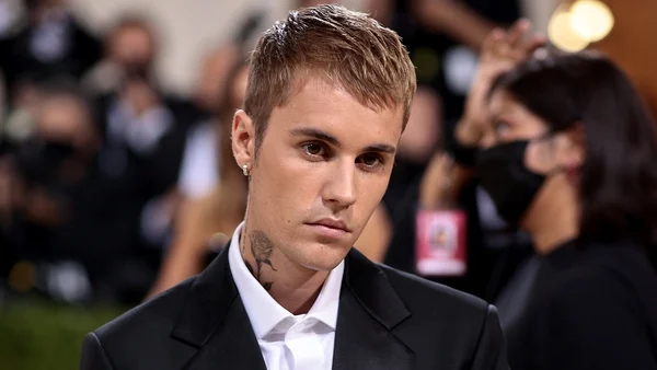 Justin Bieber pays tribute to Liam Payne as officials continue probe