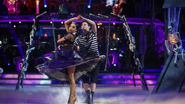 Sarah Hadland and Jamie Borthwick top Strictly scoreboard in Halloween week