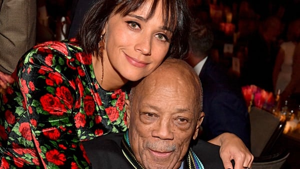 Rashida Jones remembers her father Quincy Jones