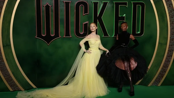 Wicked stars pay homage to original Broadway production at UK premiere