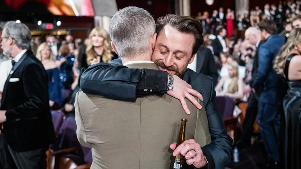 Toasts to LA and consolation drinks flow backstage at Oscars